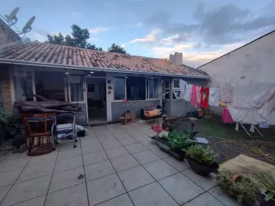 Sobrado com 3 Quartos para alugar, 110m² no Estância Velha, Canoas