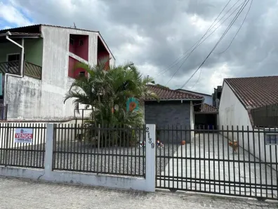 Casa com 3 Quartos à venda, 147m² no Petrópolis, Joinville