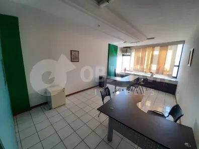 Sala Comercial para alugar, 50m² no Centro, Uberlândia