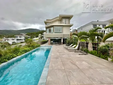 Casa com 3 Quartos à venda, 400m² no Pedra Branca, Palhoça
