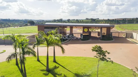 Lote/Terreno à venda, 336m² no Alameda das Acacias, Cristais Paulista