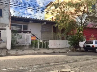 Casa com 4 Quartos à venda, 432m² no Centro, Campos dos Goytacazes