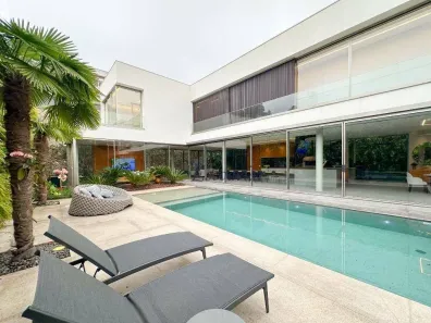 Casa de Condomínio com 4 Quartos à venda, 1300m² no Tamboré, Santana de Parnaíba