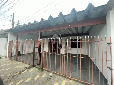Casa com 2 Quartos à venda, 102m² no Conjunto Habitacional Marinho, Jacareí