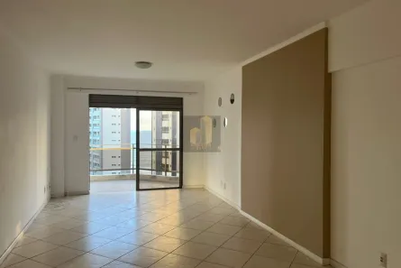 Apartamento com 3 Quartos para alugar, 138m² no Centro, Balneário Camboriú