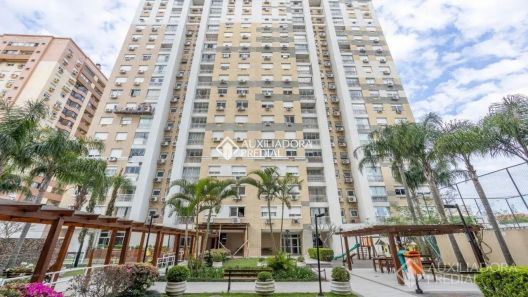 Apartamento com 2 Quartos à venda, 62m² no Vila Ipiranga, Porto Alegre