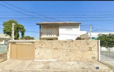 Casa com 7 Quartos para alugar, 300m² no Parque Jóquei Club, Campos dos Goytacazes