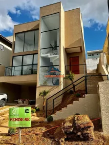 Casa de Condomínio com 3 Quartos à venda, 226m² no Residencial dos Lagos, Cotia