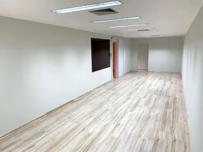 Sala Comercial para alugar, 90m² no Chácara Santo Antônio (Zona Sul), São Paulo