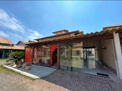 Casa com 3 Quartos à venda, 200m² no Centro, Saquarema