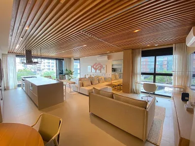 Apartamento com 2 Quartos à venda, 135m² no Jurerê, Florianópolis