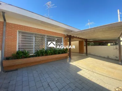 Casa com 3 Quartos para alugar, 175m² no Vila São Sebastião, Valinhos