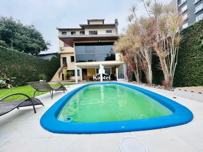 Sobrado com 3 Quartos à venda, 320m² no Nossa Senhora das Graças, Canoas