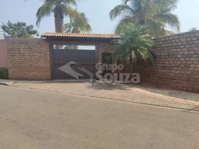 Fazenda/Sítio com 3 Quartos à venda, 1700m² no Dois Córregos, Piracicaba