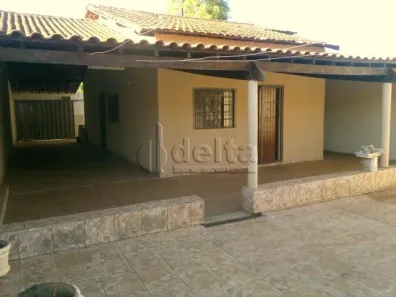 Casa com 2 Quartos à venda, 180m² no Morumbi, Uberlândia