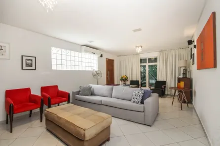 Casa com 4 Quartos à venda, 237m² no Bela Aliança, São Paulo