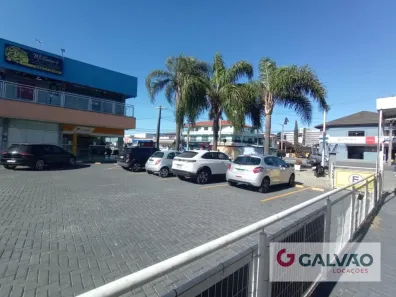 Ponto Comercial para alugar, 30m² no Novo Mundo, Curitiba