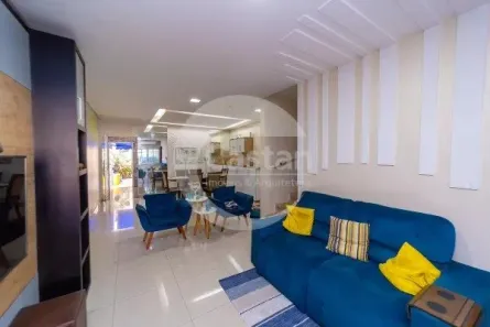 Sobrado com 3 Quartos à venda, 156m² no Vila Carrão, São Paulo