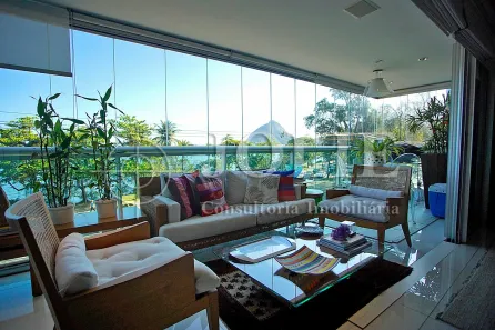 Apartamento com 4 Quartos à venda, 213m² no Lagoa, Rio de Janeiro