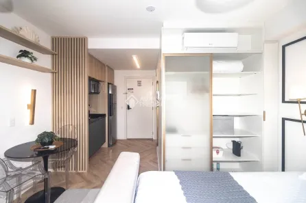 Apartamento com 1 Quarto para alugar, 29m² no Mont Serrat, Porto Alegre