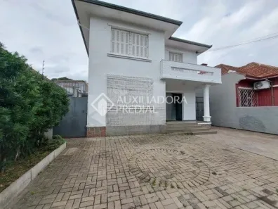 Casa com 3 Quartos para alugar, 542m² no São Geraldo, Porto Alegre