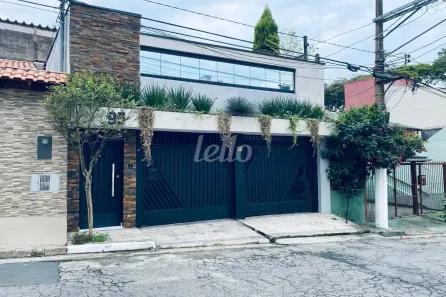 Casa com 3 Quartos à venda, 130m² no Vila Esperança, São Paulo
