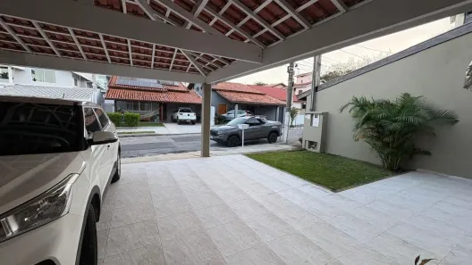 Sobrado com 4 Quartos à venda, 200m² no Urbanova I, São José dos Campos