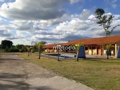 Fazenda/Sítio com 3 Quartos à venda, 800m² no Chácaras Guanabara, Guararema