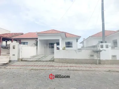 Casa com 2 Quartos à venda, 80m² no , Tijucas