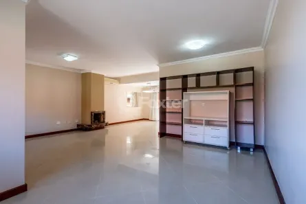 Sobrado com 4 Quartos à venda, 287m² no Cristal, Porto Alegre