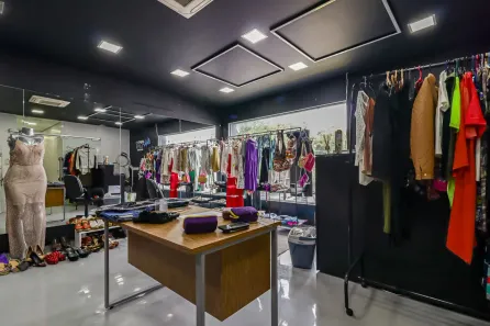 Ponto Comercial para alugar, 30m² no Jardim Londrina, São Paulo