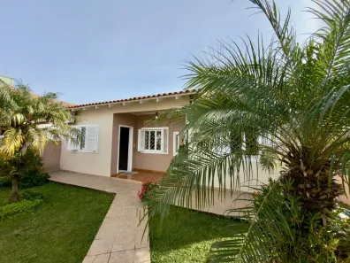 Casa com 2 Quartos para alugar, 120m² no Universitário, Chapecó