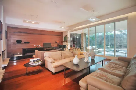 Casa com 4 Quartos à venda, 340m² no Jardim Europa, São Paulo