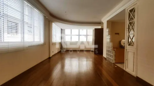 Apartamento com 3 Quartos para alugar, 150m² no Santo Antônio, Belo Horizonte