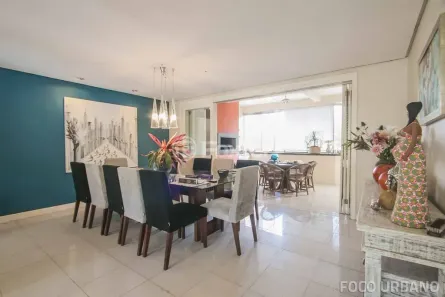 Sobrado com 6 Quartos à venda, 500m² no Ipanema, Porto Alegre