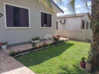 Casa com 3 Quartos à venda, 66m² no Camobi, Santa Maria