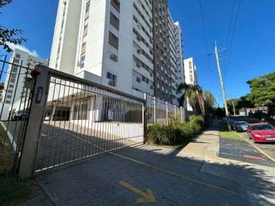 Apartamento com 2 Quartos à venda, 70m² no Passo da Areia, Porto Alegre