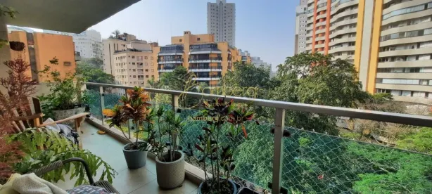 Apartamento com 4 Quartos à venda, 220m² no Jardim Ampliação, São Paulo