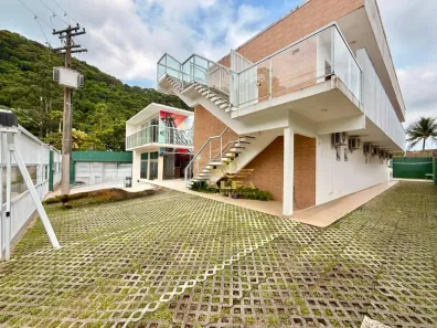 Imóvel Comercial com 13 Quartos à venda, 1355m² no Guaiúba, Guarujá