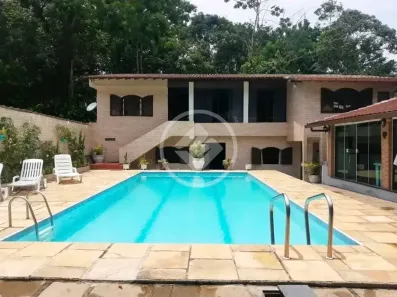 Casa com 5 Quartos à venda, 268m² no Corujas, Guapimirim
