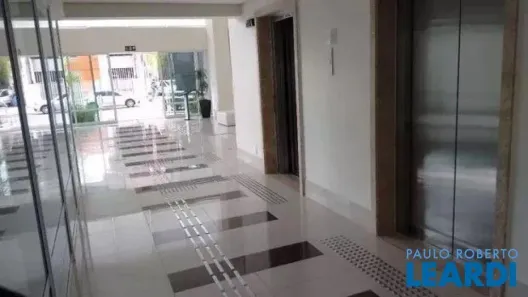 Sala Comercial à venda, 35m² no Santo Amaro, São Paulo