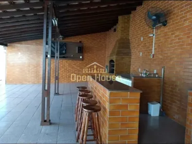 Casa com 4 Quartos à venda, 238m² no Laranjal, Volta Redonda