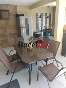 Casa com 4 Quartos à venda, 200m² no Parque Anchieta, Rio de Janeiro