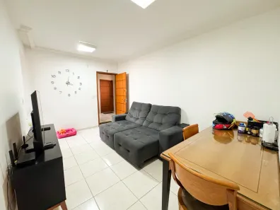 Apartamento com 2 Quartos à venda, 50m² no Parque Turistas, Contagem