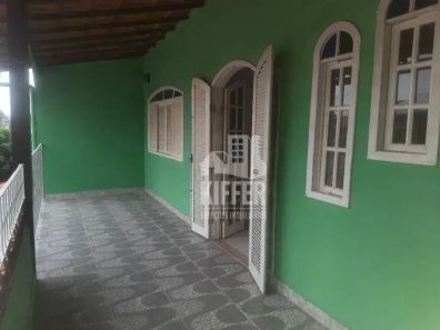 Casa de Condomínio com 3 Quartos à venda, 120m² no Amendoeira, São Gonçalo