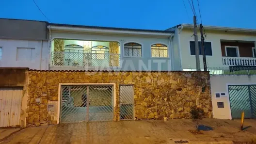 Casa com 3 Quartos à venda, 220m² no Jardim Carlos Lourenço, Campinas