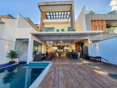 Casa de Condomínio com 5 Quartos à venda, 264m² no Recreio dos Bandeirantes, Rio de Janeiro