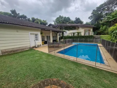 Casa com 3 Quartos à venda, 350m² no Granja Viana, Carapicuíba