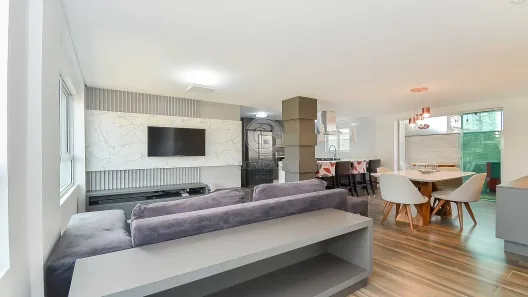 Apartamento com 3 Quartos à venda, 148m² no Água Verde, Curitiba