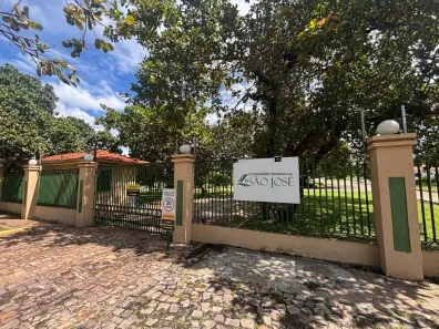 Casa de Condomínio com 3 Quartos para alugar, 260m² no Uruguai, Teresina